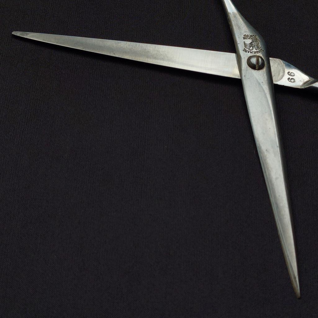 散髪鋏 シザー ニワトリ T.INOUE 全長約190㎜ 散髪バサミ《0344》