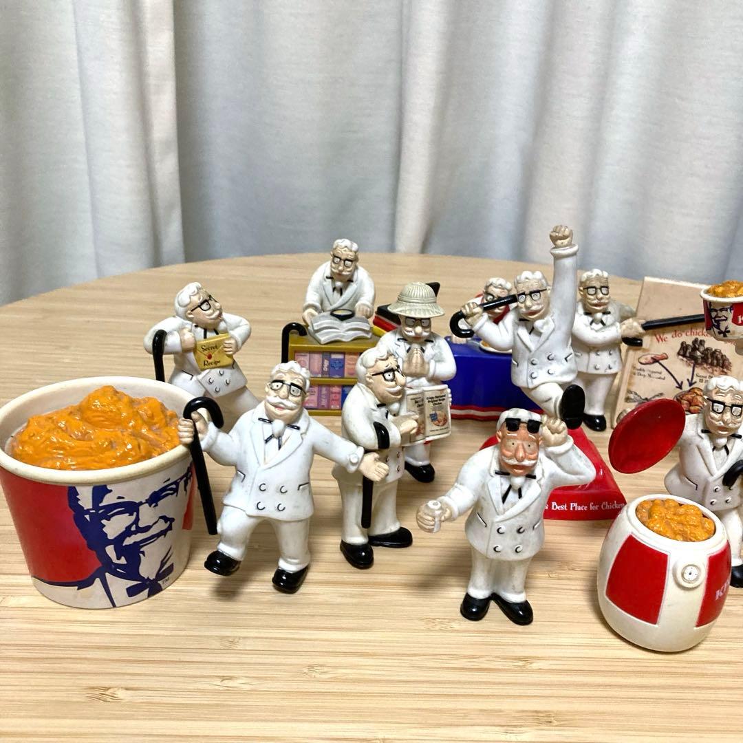 KFC ケンタッキー カーネルサンダース フィギュア 海外 セット - メルカリ
