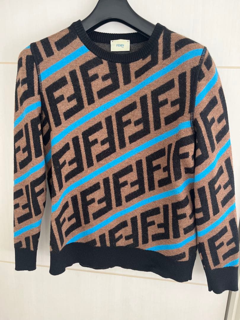Fendi ロゴパターン 長袖セーター 12+