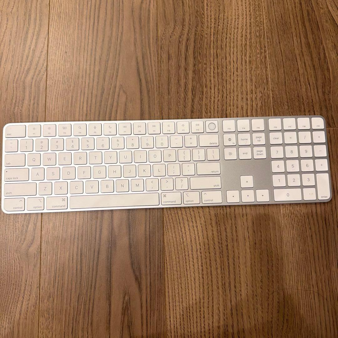 magic keyboard apple 英語配列 lightning