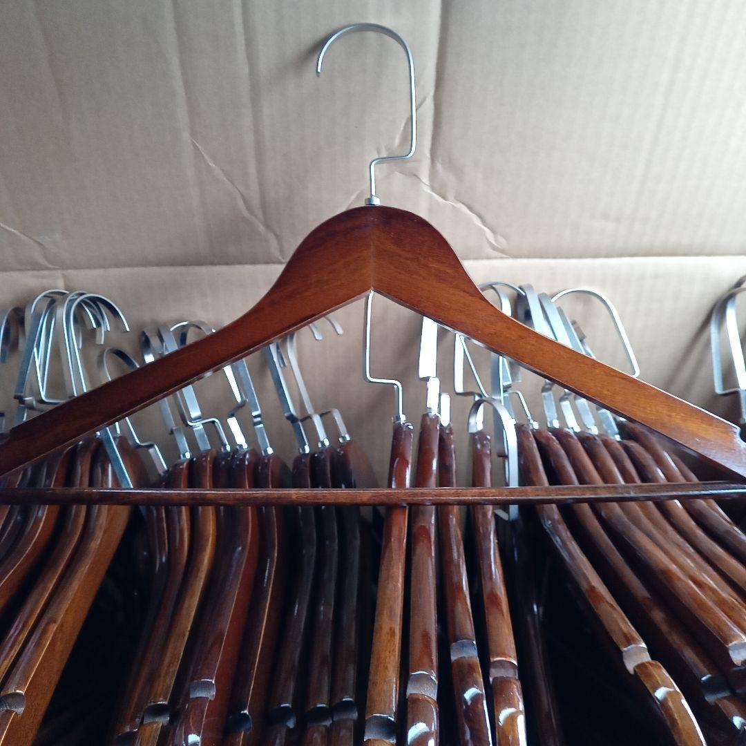 アンティーク調木製ハンガー100本以上