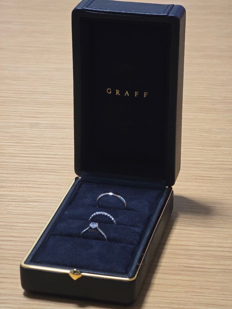 【PEPE'sB】GRAFF Frame ダイヤモンドリングセット フレーム ペアシェイプ ダイヤモンド エンゲージメントリング