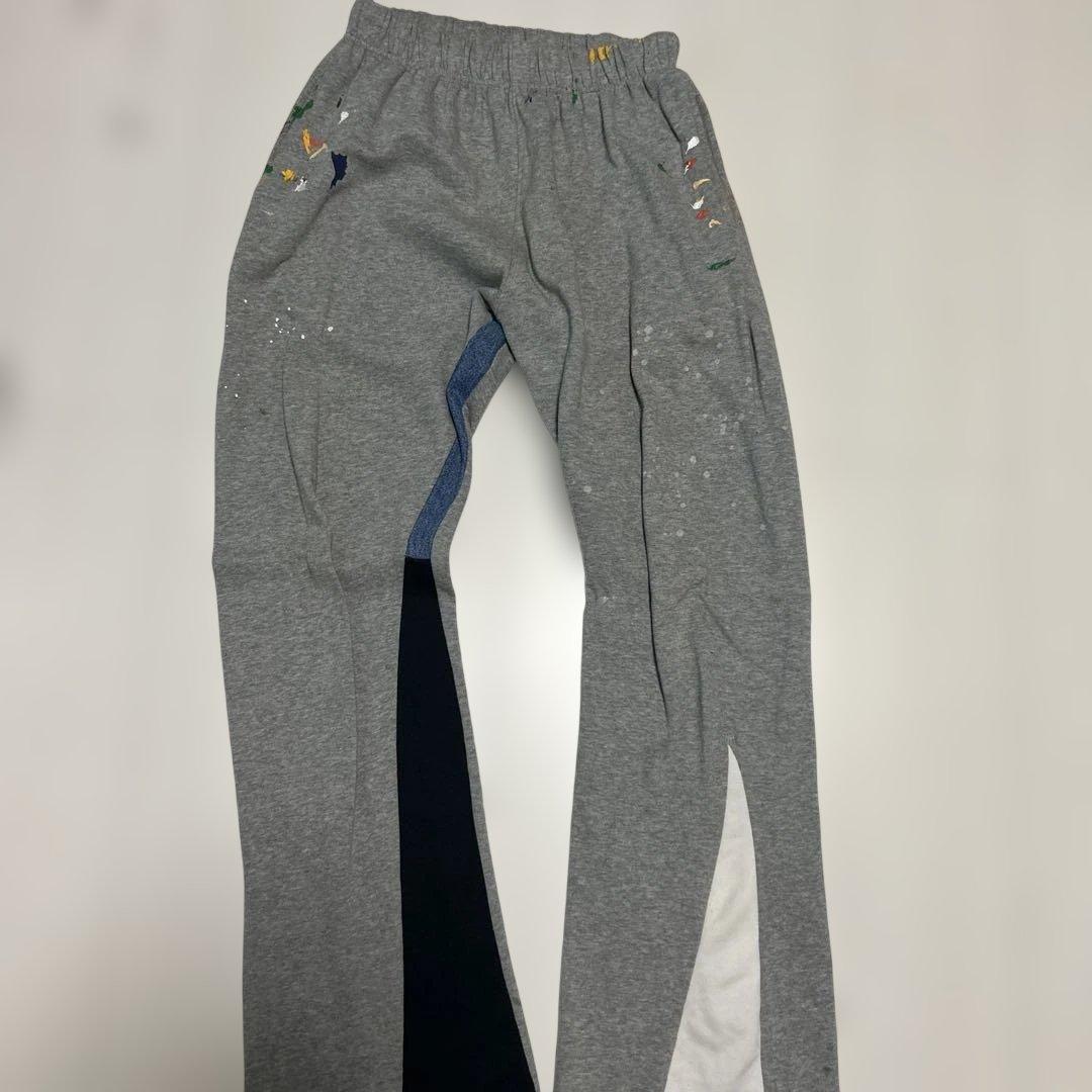 MNML CONTRAST ブーツカット スウェットパンツ MNML CONTRAST ブーツカット スウェットパンツ Grey 送料込み (MNML