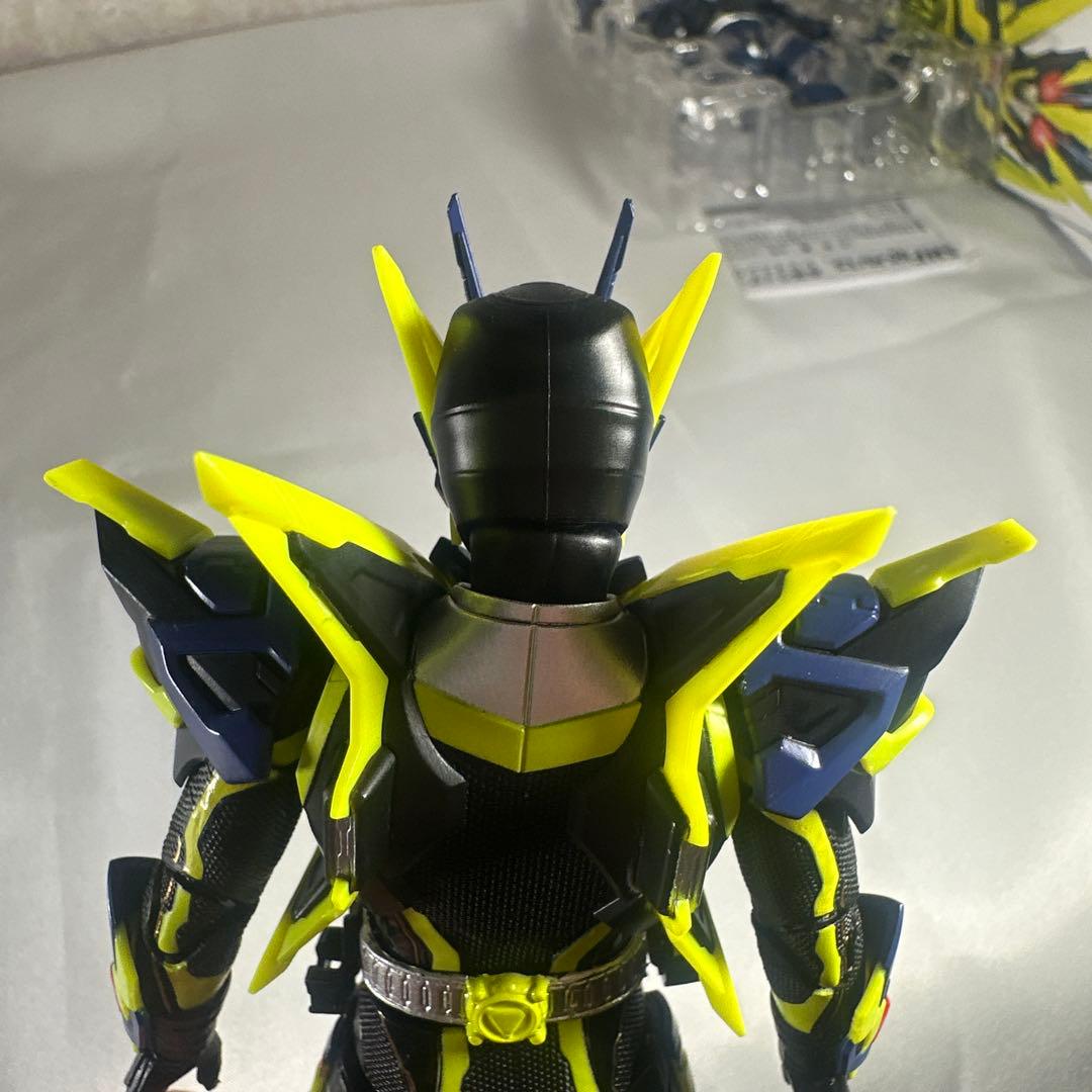 S.H.Figuarts (フィギュアーツ ) 仮面ライダーゼロワン 2体セット