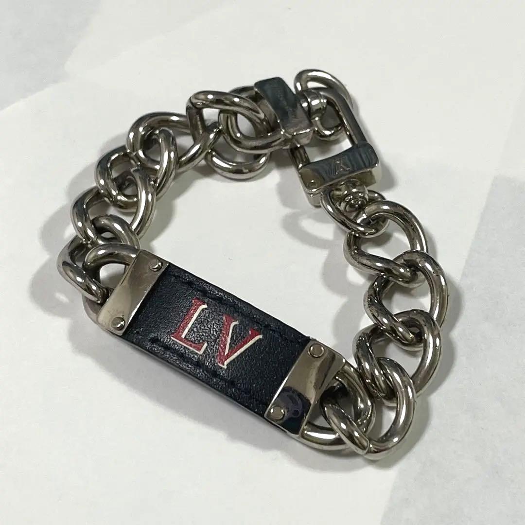 M68104 ルイヴィトン チェーンブレスレットマイLVロゴ　シリアルあり LOUIS VUITTON - ルイヴィトン M68105 マイ LV チェーン ブレスレット