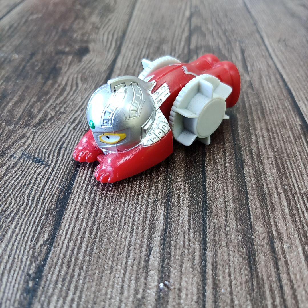 ウルトラマン ダイドーブレンド×ウルトラマンシリーズ 水陸両用 ヒーローや怪獣達がの水陸両用プルバックが付いてくる！「ウルトラマン