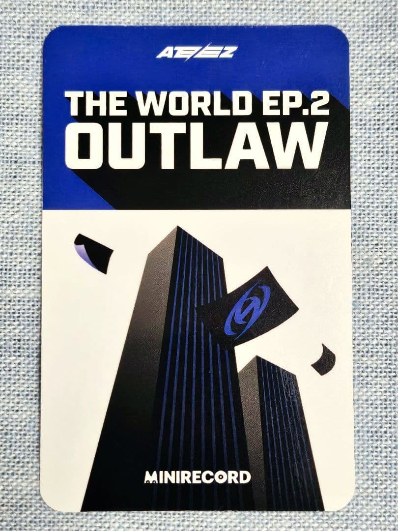 ATEEZ ウヨン OUTLAW minirecord ミニレコード トレカ - メルカリ