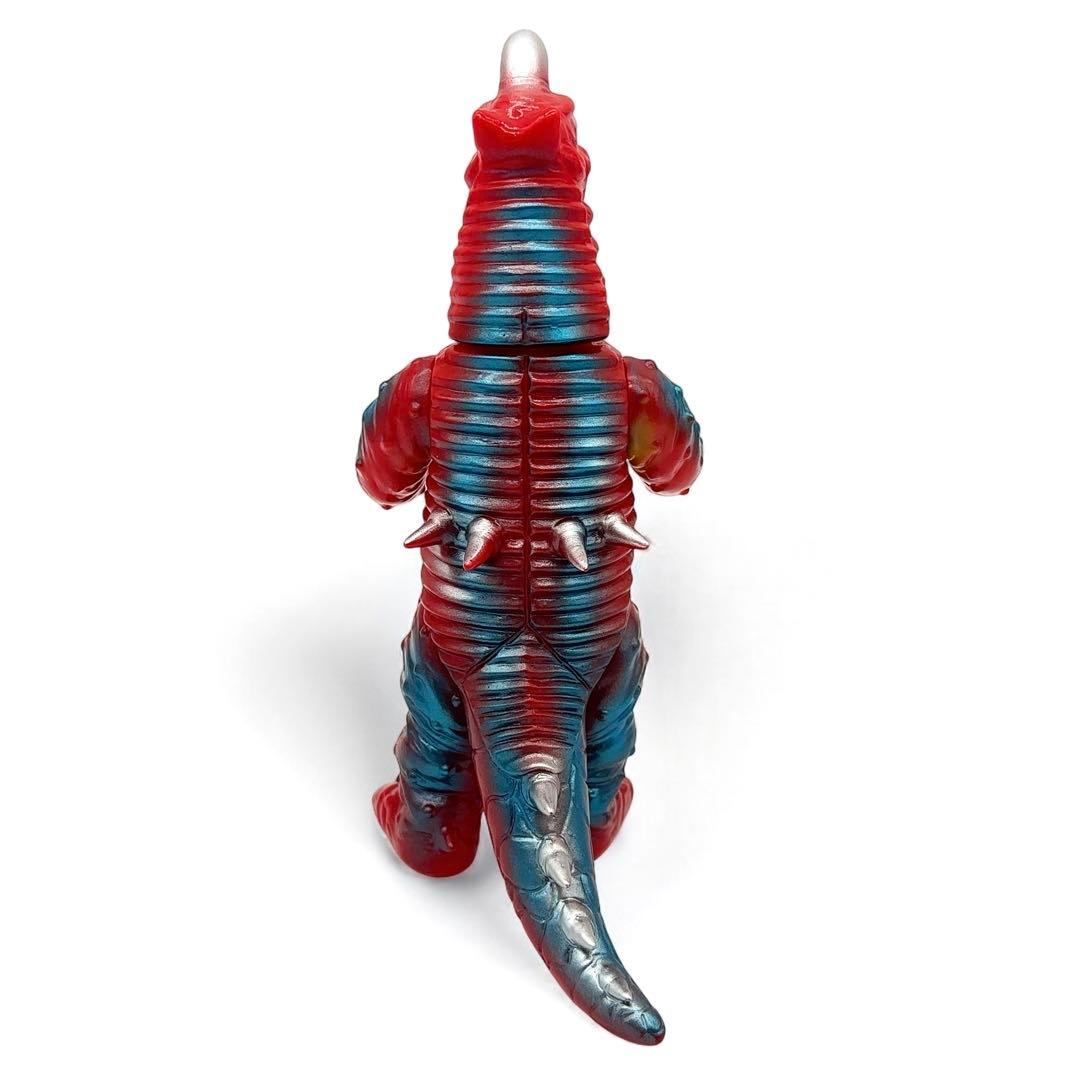 新品同様 ブルマァク ソフビ ブラックキング ウルトラマン 怪獣 - メルカリ