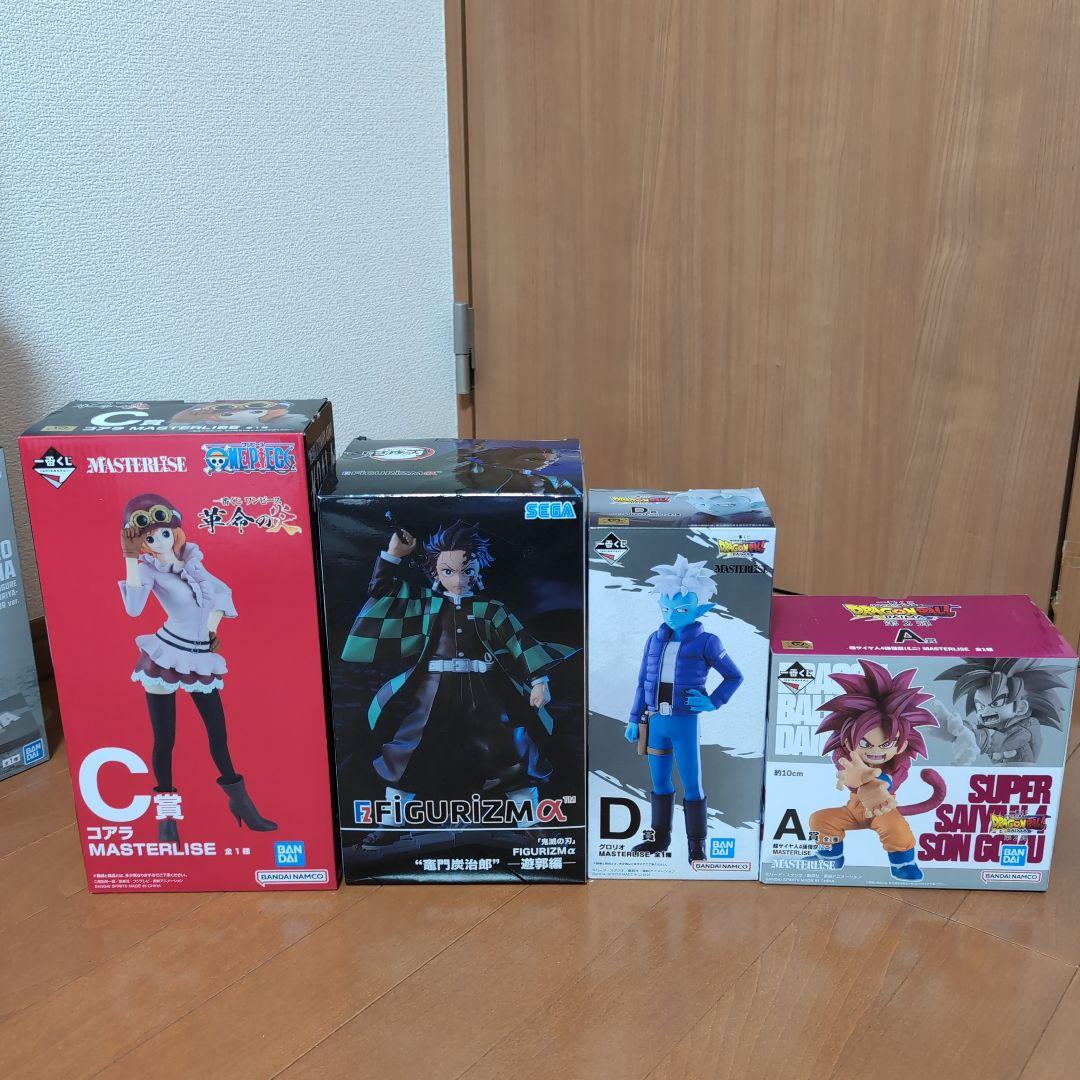 アニメキャラクターフィギュアセット - メルカリ