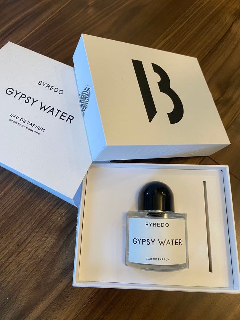 BYREDO 香水空き瓶＆箱のセット - メルカリ