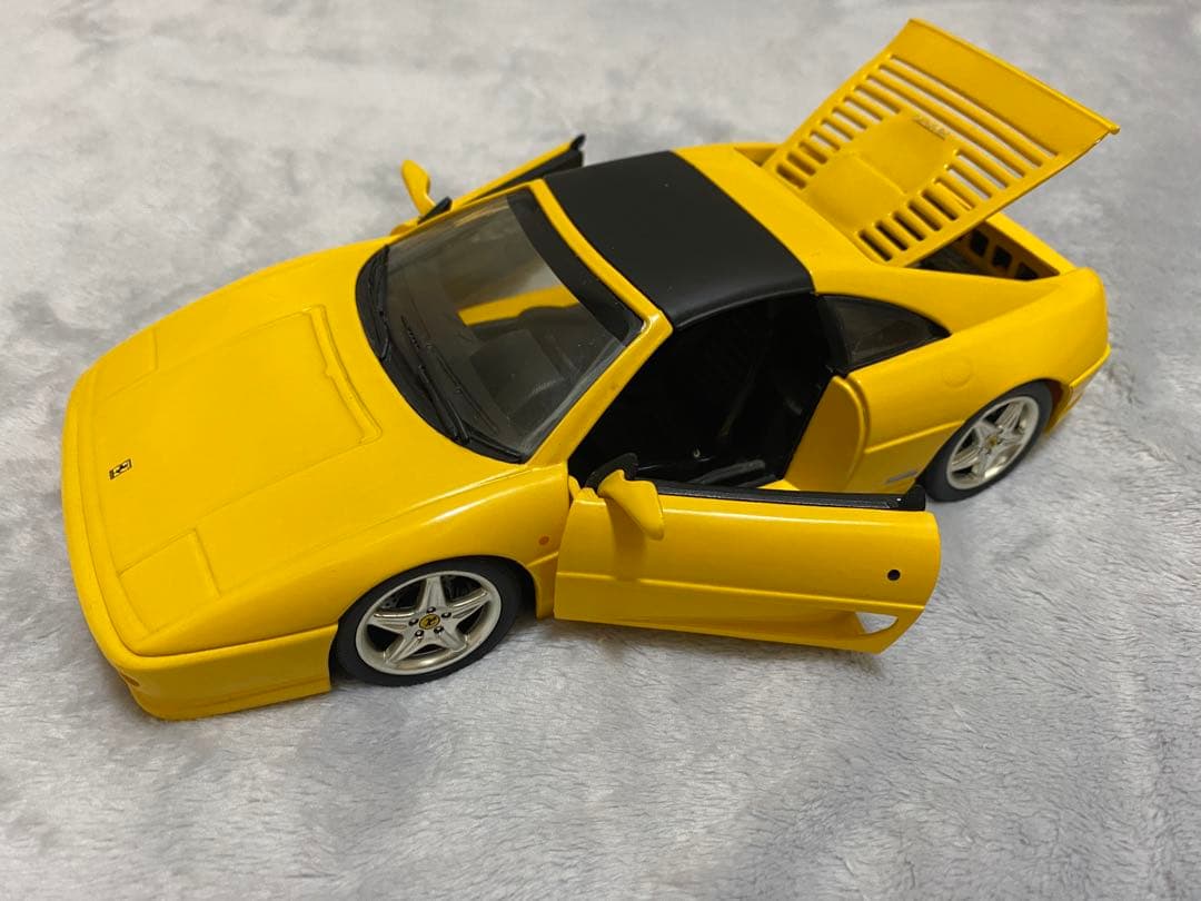 ミニカー HOTWHEELS Ferrari F355 GTS 1/18