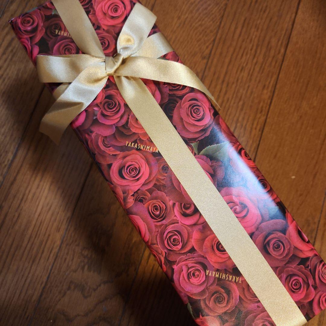 森伊蔵 本格焼酎 バラのラッピング付き720ml。高島屋8月当選分 森伊蔵 720ml 25度 高島屋 ラッピング 金ラベル 10月当選品 芋焼酎