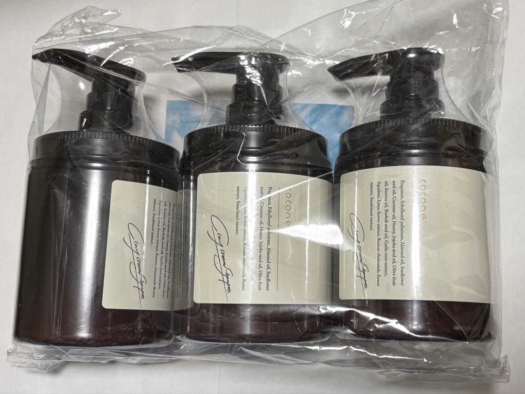 cocone ココネ　クレイクリームシャンプー　モイスト　しっとり　泥