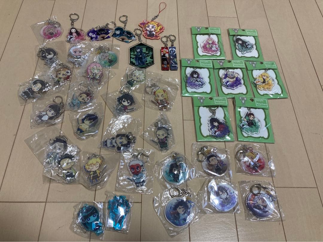 鬼滅の刃グッズ382個大量まとめ売り 即日発送 - メルカリ