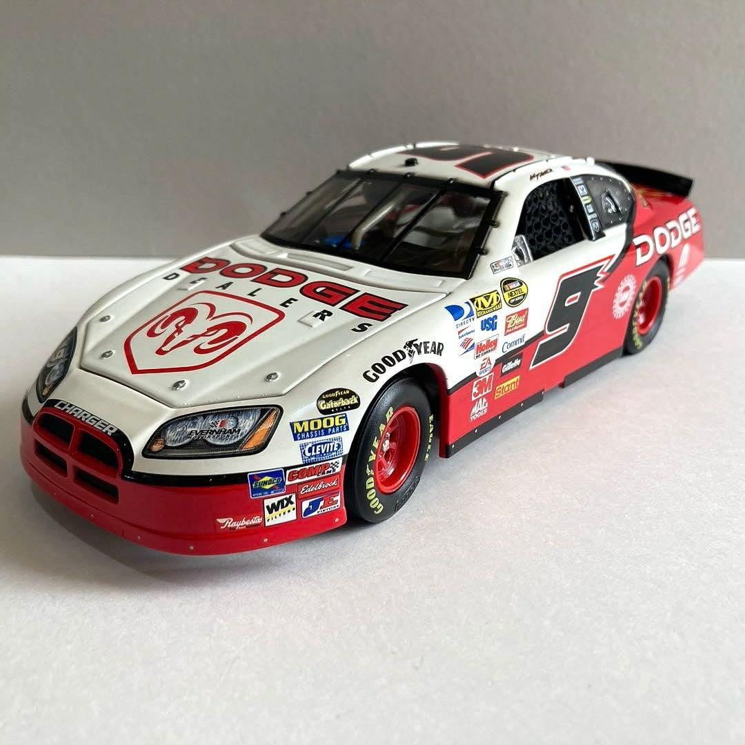 RCCA 2007 ダッジ・チャージャー 1/24 NASCAR