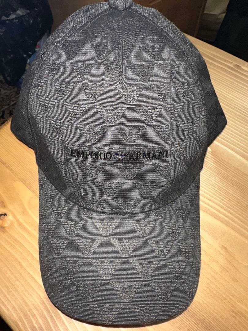 EMPORIO ARMANI ブラック ベースボールキャップ EMPORIO ARMANI キャップ 帽子 「エンポリオ アルマーニ」ベースボール