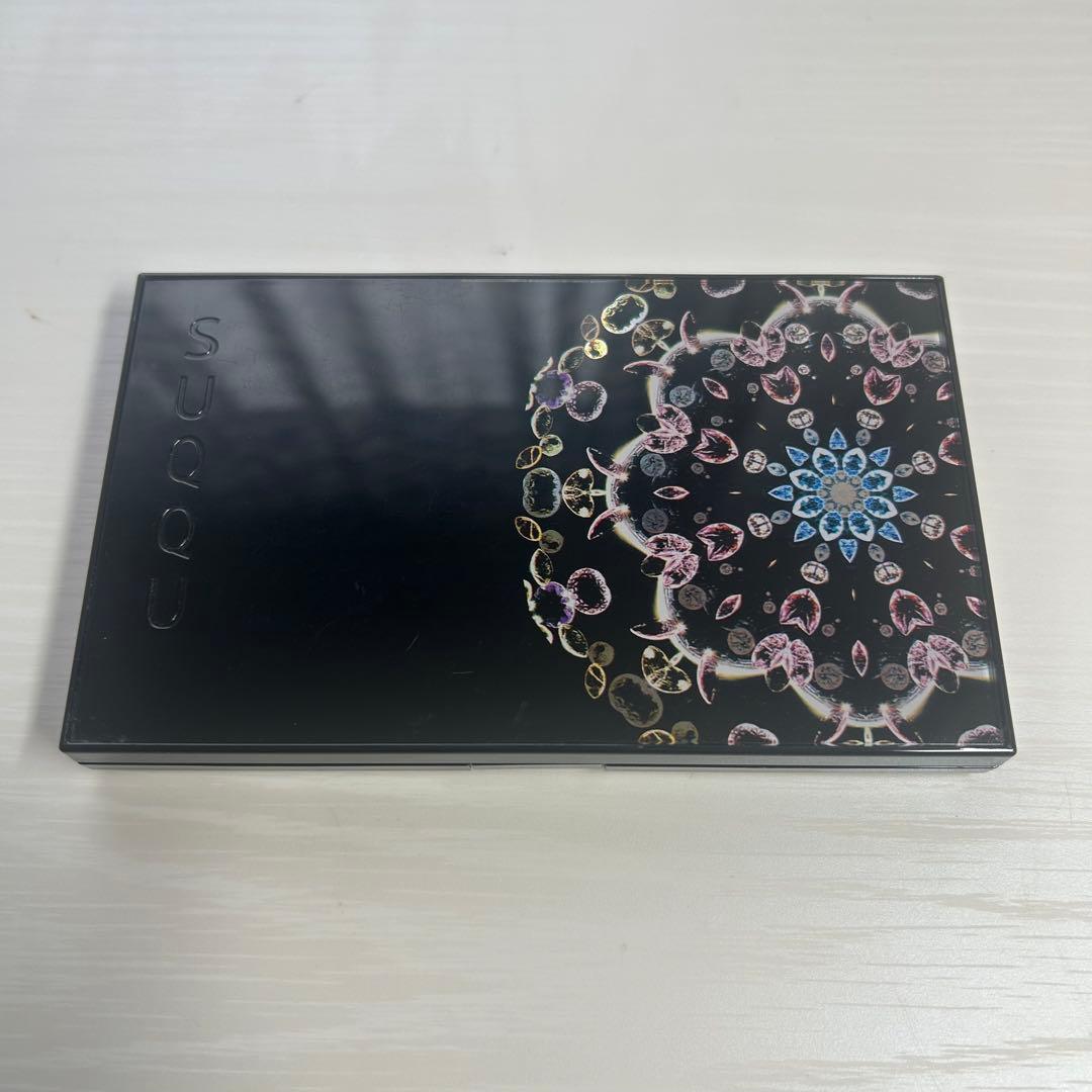 SUQQU 2018年クリスマスアイシャドウパレット - メルカリ