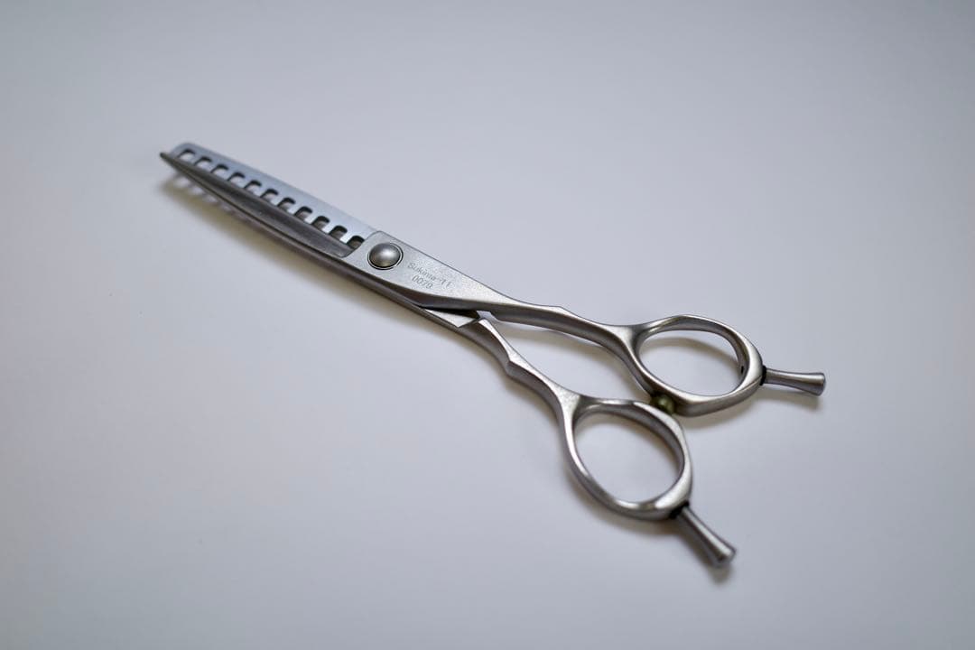 SUKIMA 11 セニングシザー　ハサミ