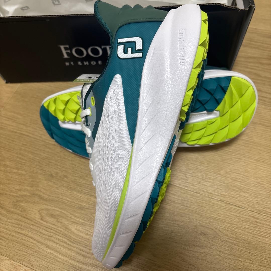 リ*ゴ様 【新品】フットジョイ　スパイクレス　95423J 9c208ca98fb1b855864f07896fe744
