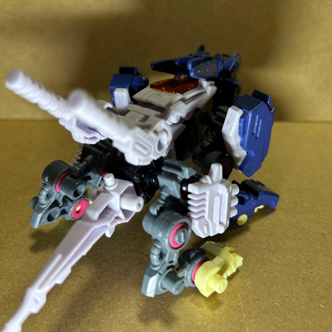 ゾイド ブロックス レオストライカー 組立済 ZOIDS BLOX - メルカリ