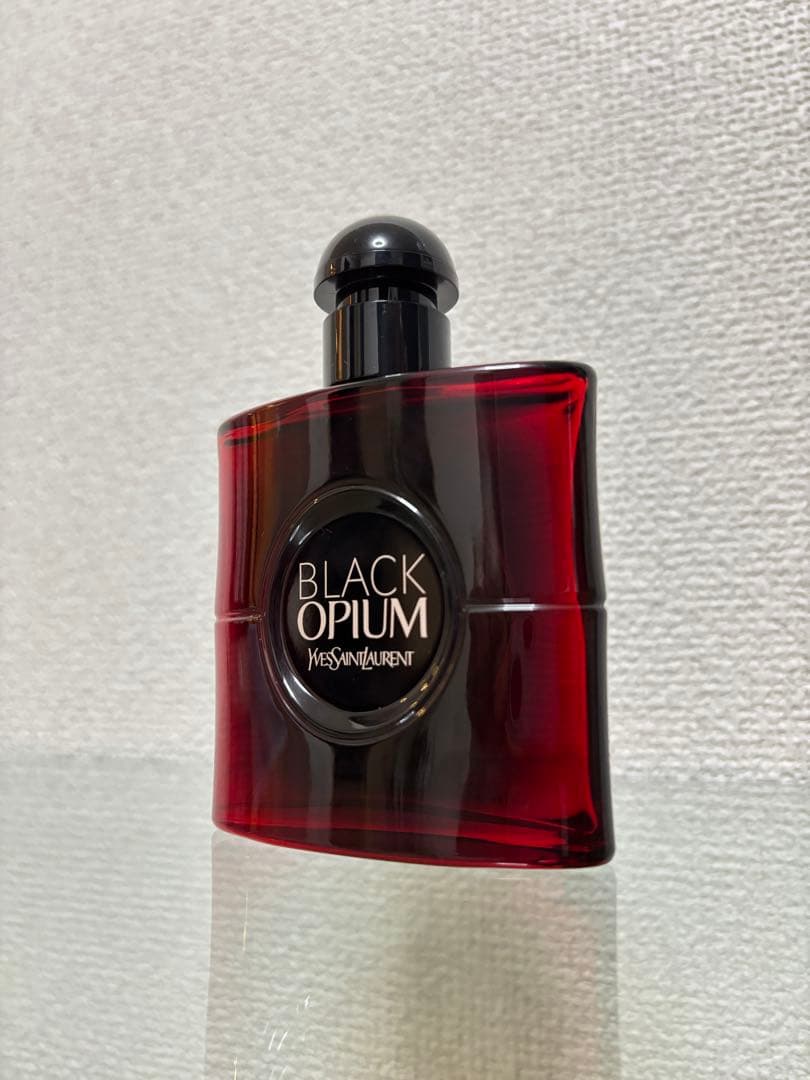 BLACK OPIUM オーバーレッド イブサンローラン 50ml