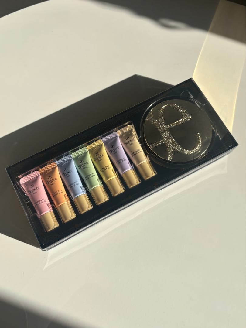 エレガンス　ラプードル　限定　Ⅷ 限定キット　フェイスパウダー　下地 3月1日（日）ラ プードルシリーズ限定キット発売｜NEWS｜Elégance