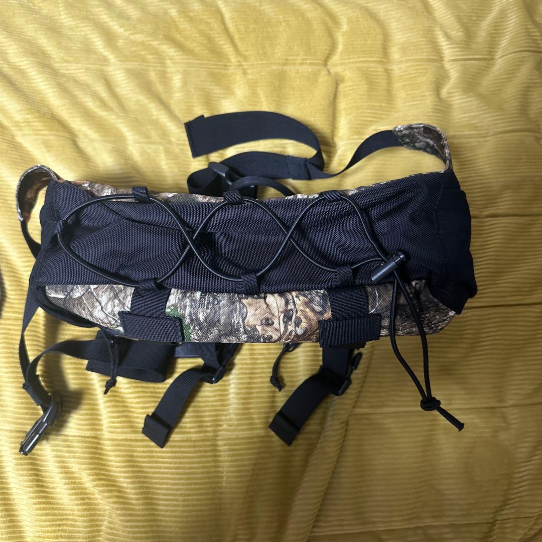 Supreme 迷彩 ボディバッグ - メルカリ