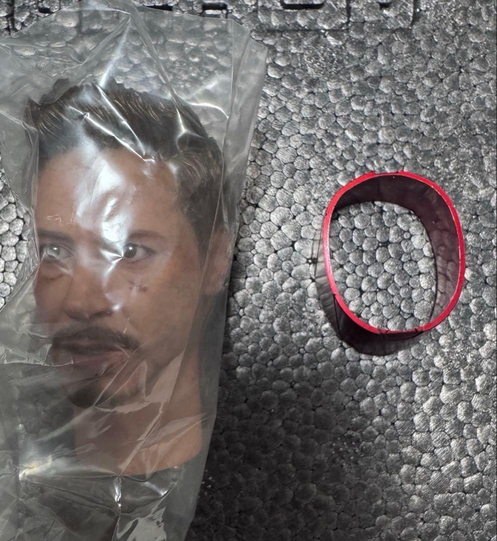 アイアンマン　マーク42 トニーヘッド アイアンマン・マーク42がフィギュア化、トニー・スタークの顔のぞく