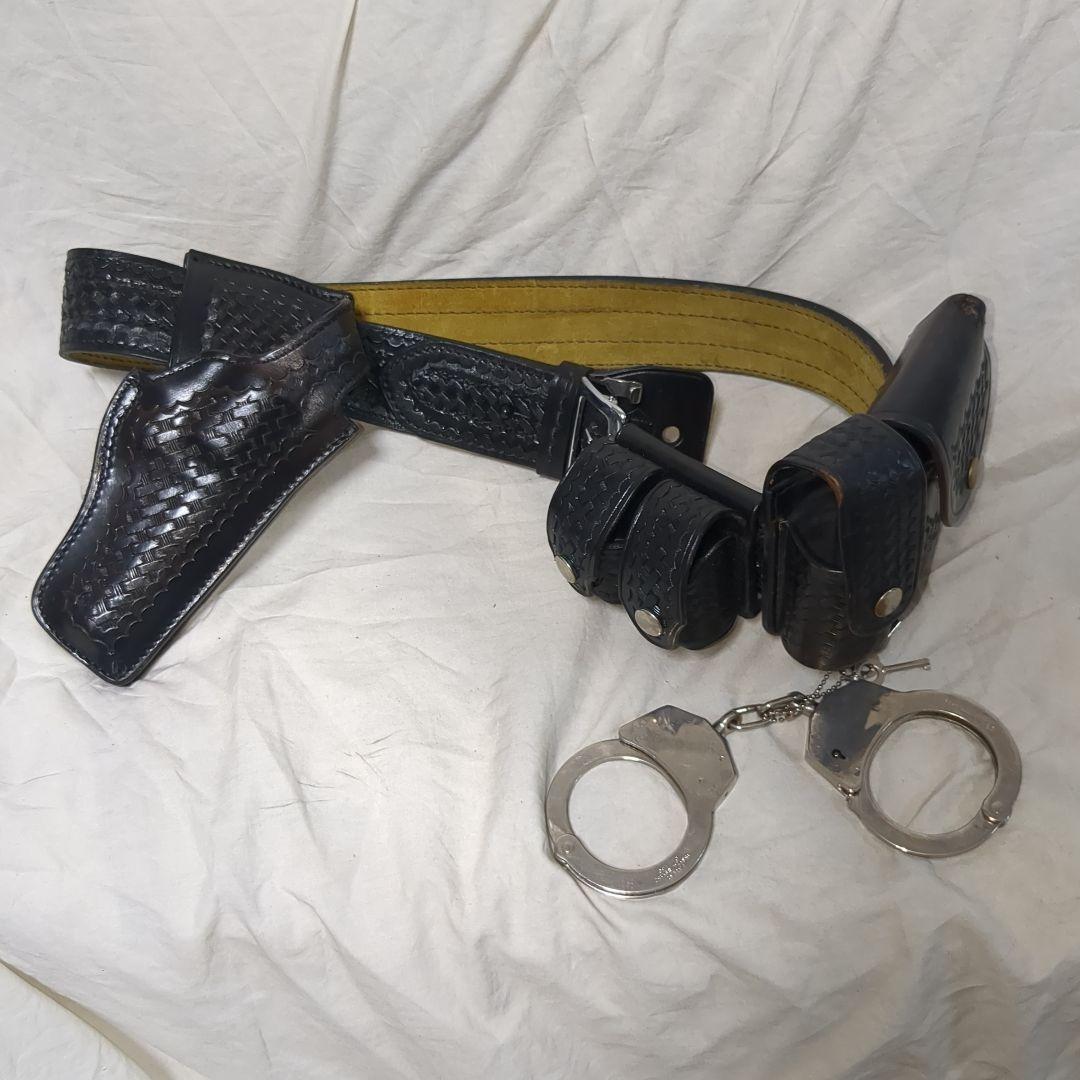 USポリス バスケット織り レザーガンベルト一式　オール実物