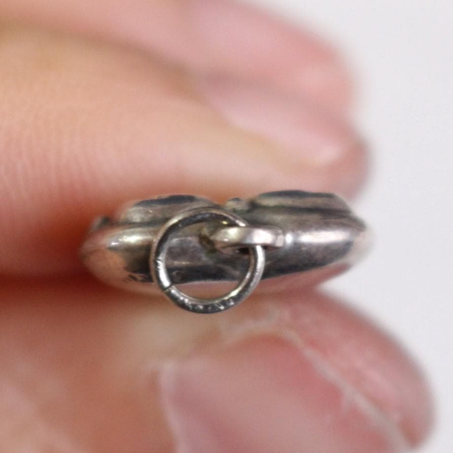 40s スウィートハートジュエリー WW2 シルバー チャーム 渦巻 唐草 波