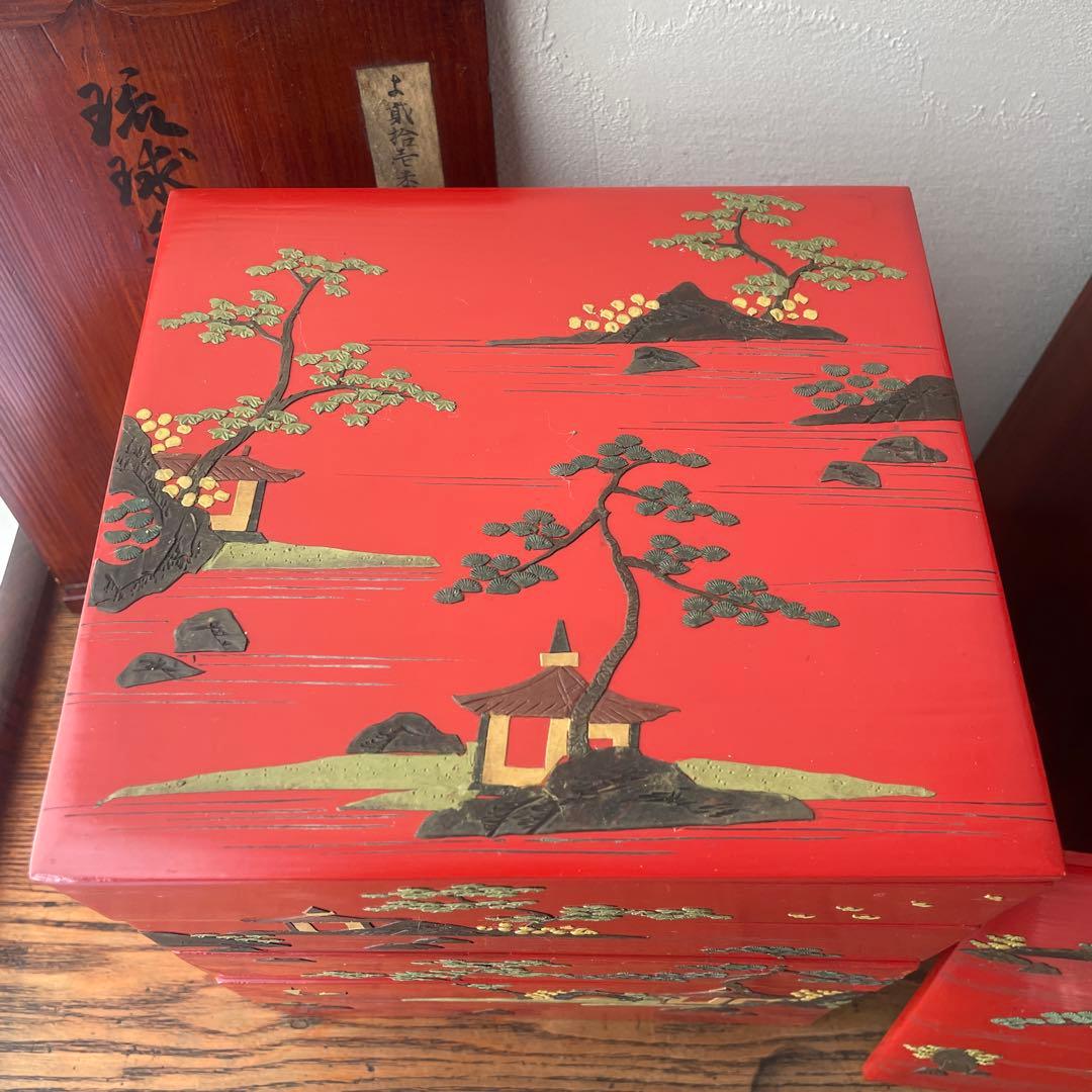 時代物 琉球漆器 重箱 5段 朱塗り 木箱入り 堆錦 東洋骨董 漆器