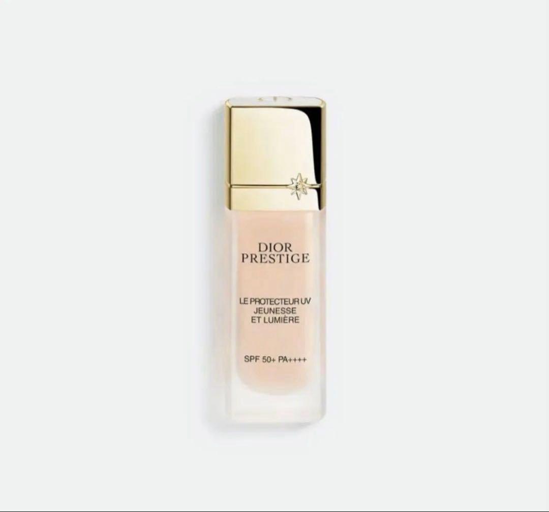 ディオール プレステージホワイト ルプロテクターUVルミエールBB01 プレステージ ホワイト ル プロテクター UV ルミエール(SPF50+/PA++++