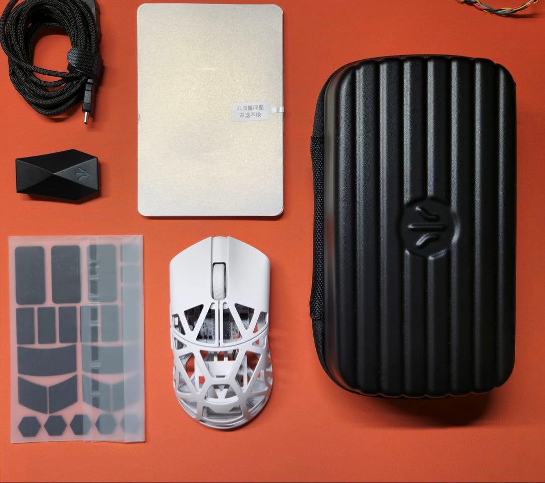 マウス・トラックボール WLMOUSE Beast X Max / White / TTC Nihil マウス・トラックボール WLMOUSE Beast X Max / White / TTC Nihil