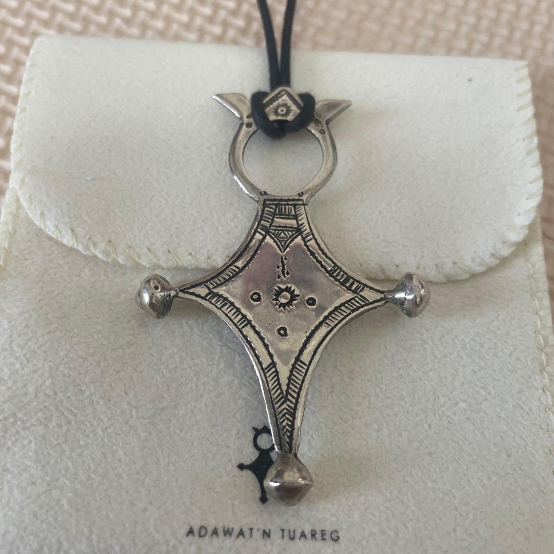 ADAWAT'N TUAREG トゥアレグ　アガジススンスルト