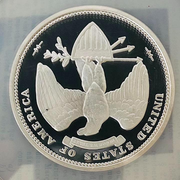 ☆NGC☆最高鑑定☆2010 モルガンダラー 100ドル UC GEM銀貨 大型