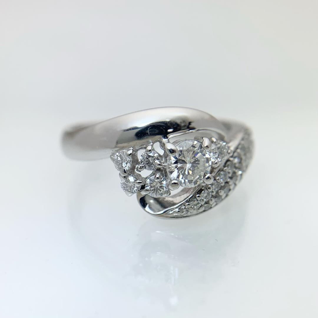 新品 Fカラー ダイヤモンド リング 0.269ct Pt900