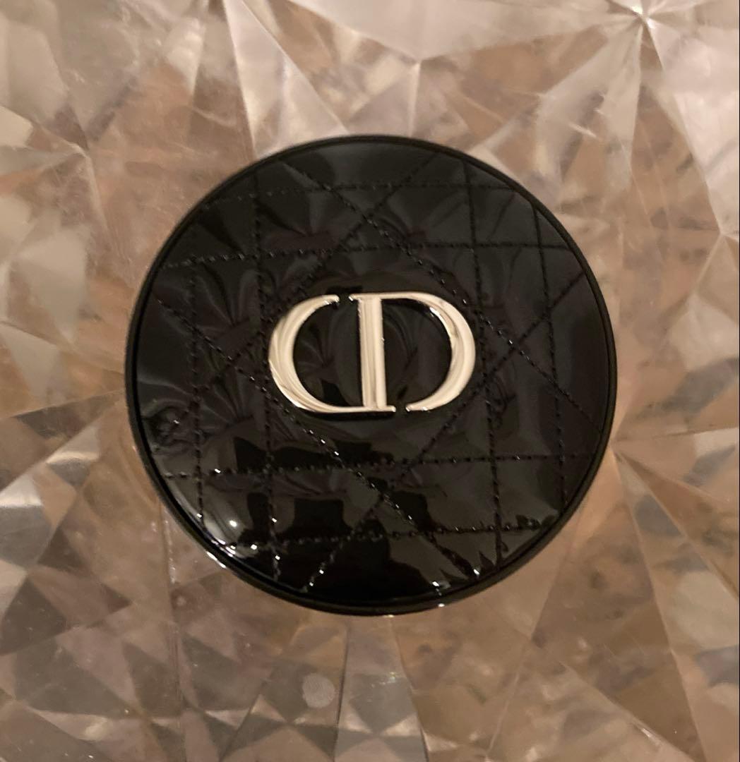 【新品未使用】ディオールスキン フォーエヴァー イドラ グロウ クッション DIOR】 新作 ディオールスキン フォーエヴァー イドラ グロウ