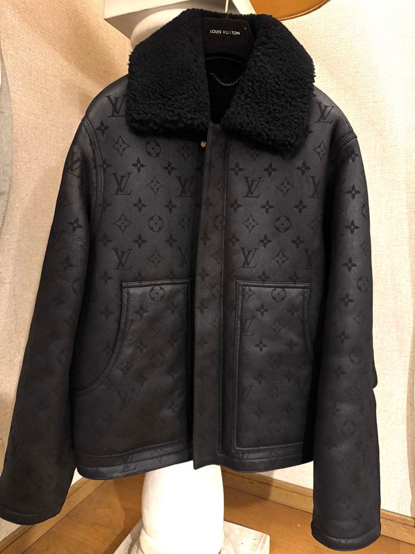 Louis Vuitton ルイ・ヴィトンムートンレザージャケット46ブラック