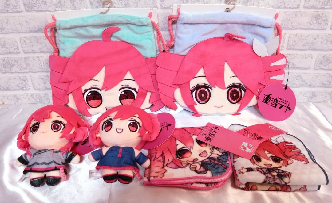 重音テト しまむら ぬいぐるみ マスコットチャーム 巾着袋 ハンカチ