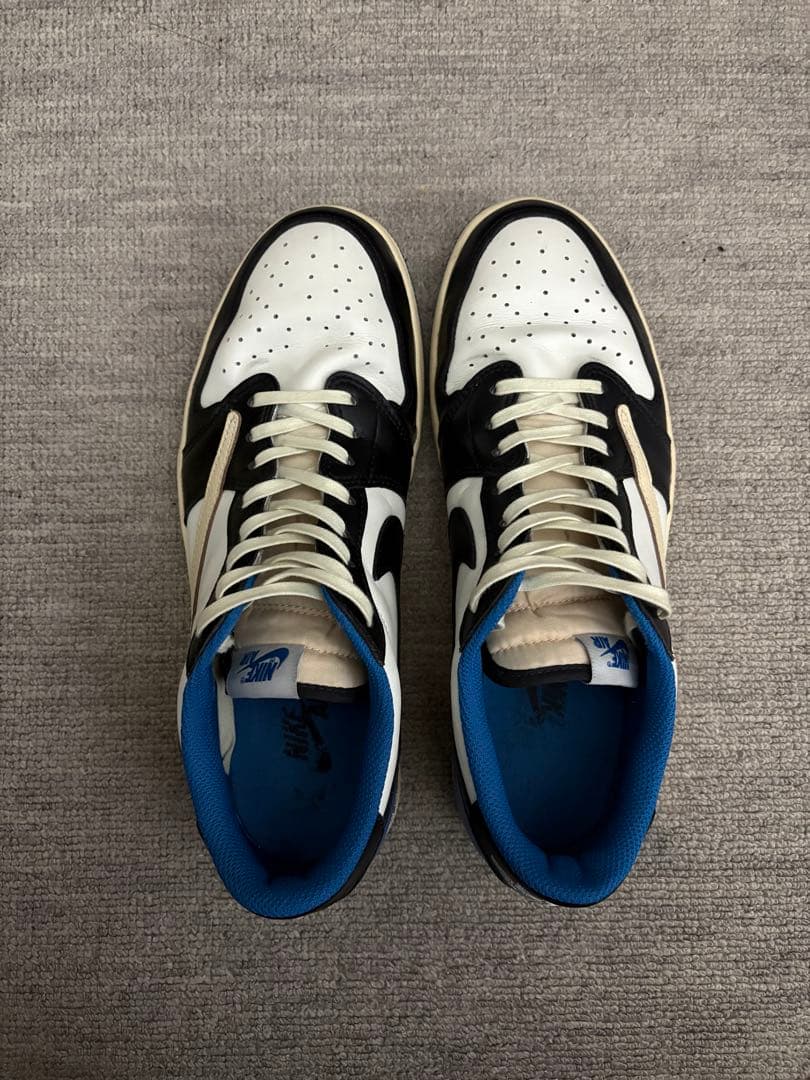 吉*翼様 Travis Scott × fragment design 28.5 Travis Scott's fragment design x Air Jordan 1 Low Collab Drops
