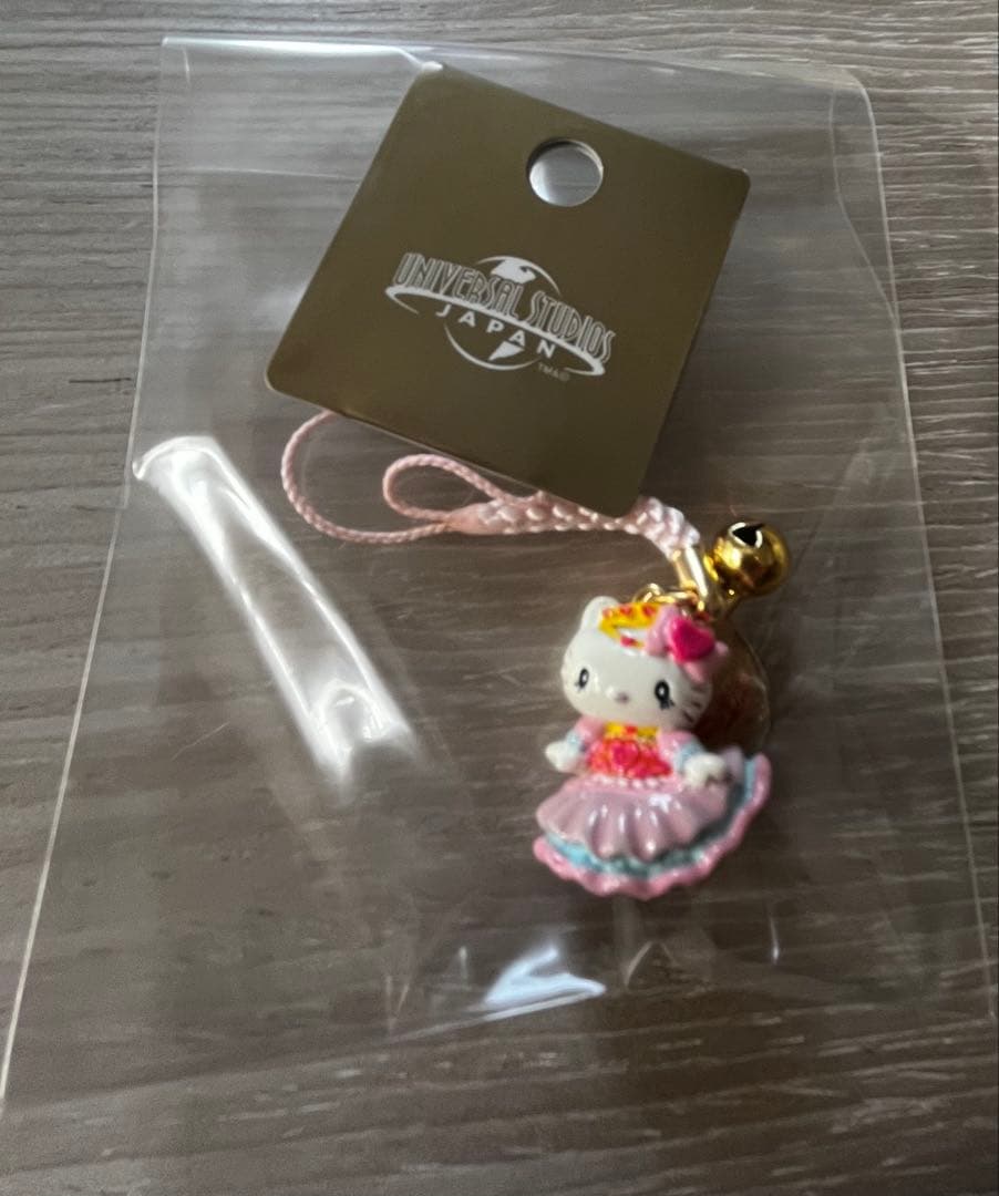 激レア◎USJ限定ピンク＆ブルーのドレスキティ◎根付けストラップ 楽天市場】ハローキティ こうのとりキティ 根付けストラップ ピンク