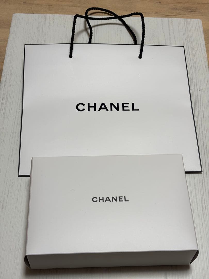 CHANEL シャネル　2024 限定 シャネルの2024年限定モデル「J12」は、からくり新技術を駆使した