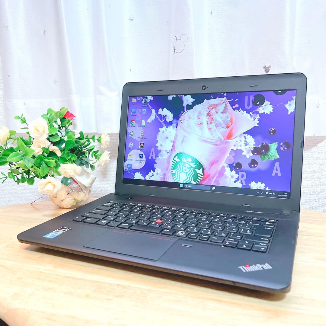 美品、メモリ8G、高速SSD、最新Win11 イラレ、オフィス2021が使える