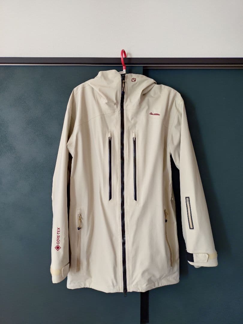 REW 23-24 BASIC JKT Lサイズ　CREAM