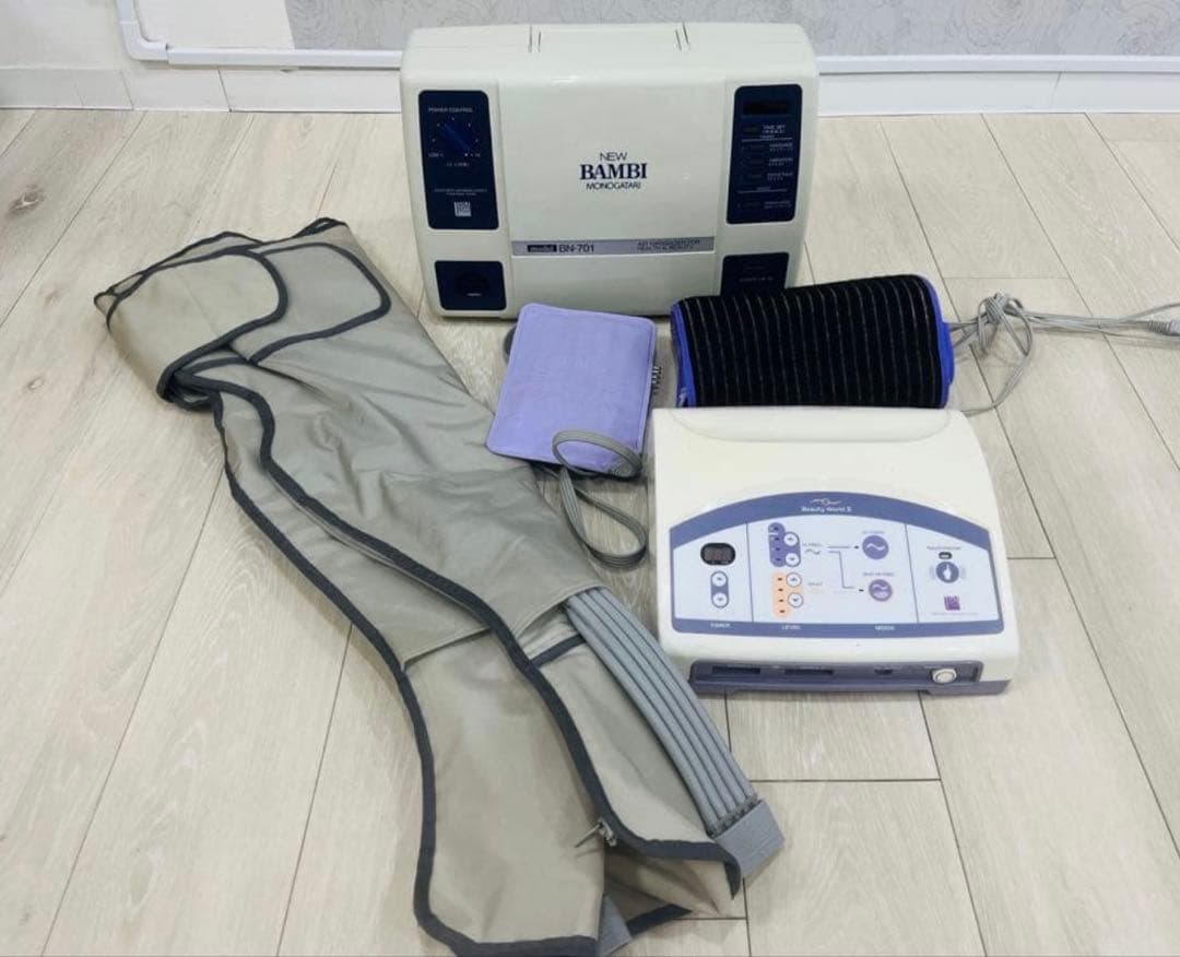 ニューバンビ物語BN-701 ／ビューティーワールドII のセット売り