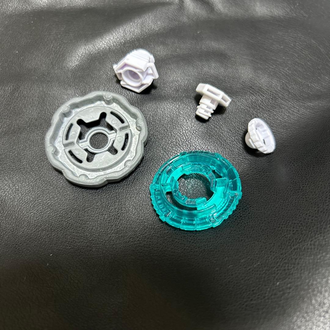 メタルファイトベイブレード ロックレオーネ - メルカリ