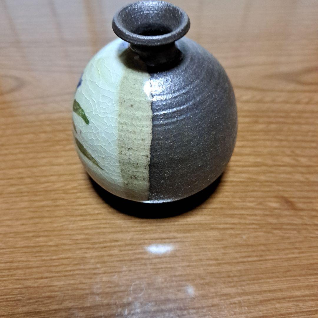 陶器製花模様小瓶と木箱 - メルカリ