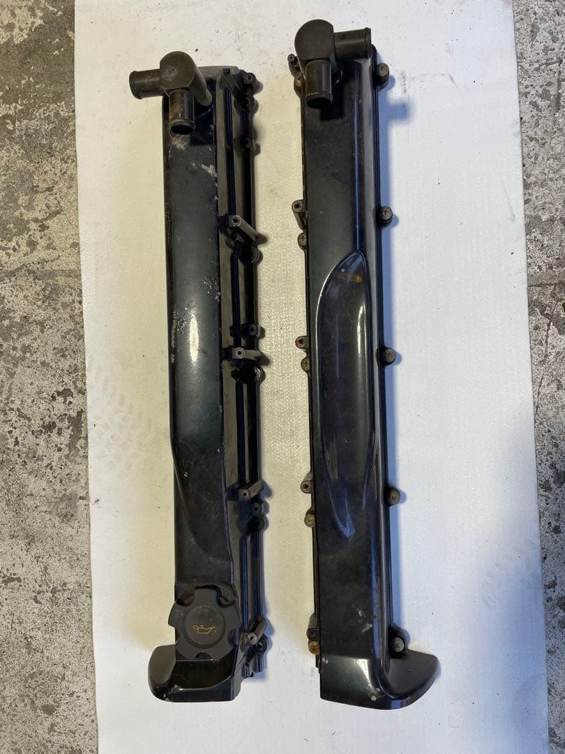 RB26 タペットカバー