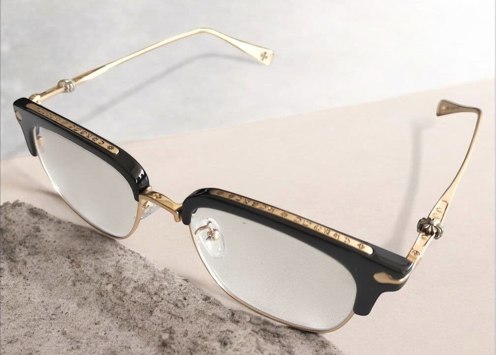 ハーフフレームゴールド　ブルーライトカット　クリアレンズ伊達メガネ