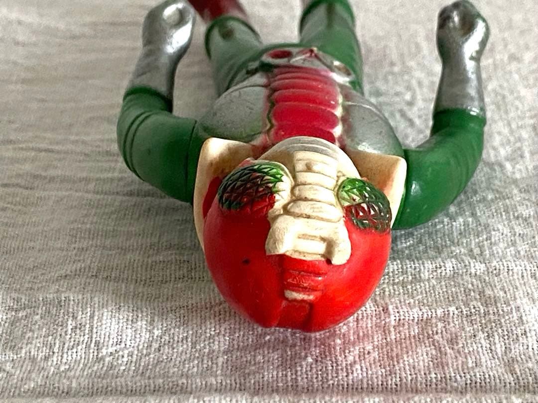 仮面ライダーV3ソフビ☆ポピー石森プロ当時物約13cm - メルカリ